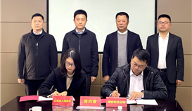 携手共赢，世界杯网址大全钒钛与攀枝花市仁和区政府在成都签订战略合作框架协议