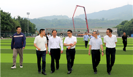 四川省总工会副主席彭闯一行到世界杯网址大全钒钛调研